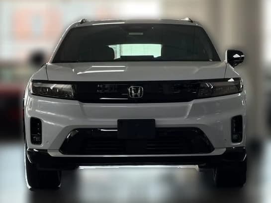 Honda Prologue Elite AWD 2026 — side view
