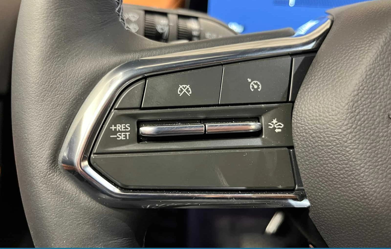 Honda Prologue Elite AWD 2026 — side view