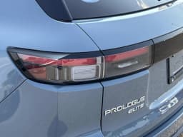 Honda Prologue Elite AWD 2026 — side view