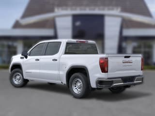 GMC Sierra 1500 Pro 2WD Crew Cab 147"
