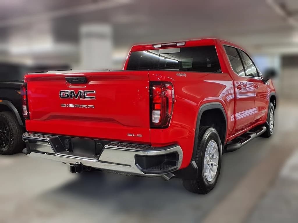 GMC Sierra 1500 SLE 4WD Crew Cab 157" 2026 — side view