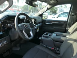 GMC Sierra 1500 Elevation 4WD Crew Cab 147" 2026 — side view