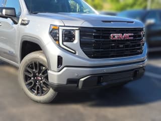 GMC Sierra 1500 Elevation 4WD Crew Cab 147"