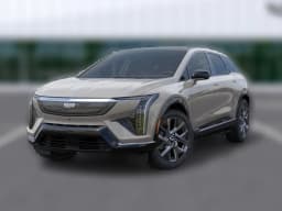 Cadillac OPTIQ Luxury 4dr 2027 — side view