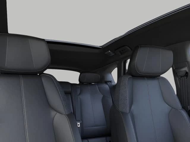 Cadillac OPTIQ Luxury 4dr 2027 — side view