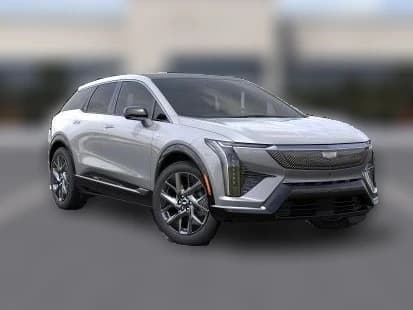 Cadillac OPTIQ Luxury 4dr 2027 — side view