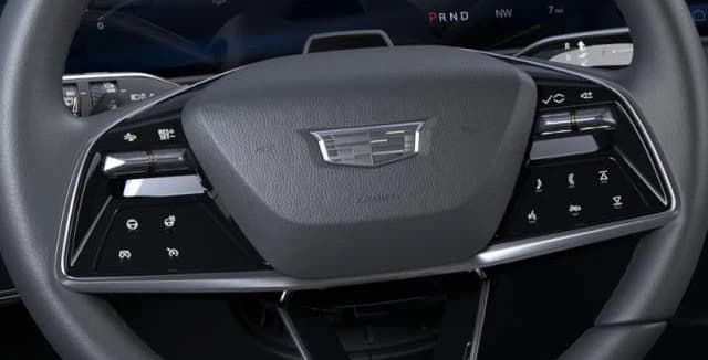 Cadillac OPTIQ Luxury 4dr 2027 — side view