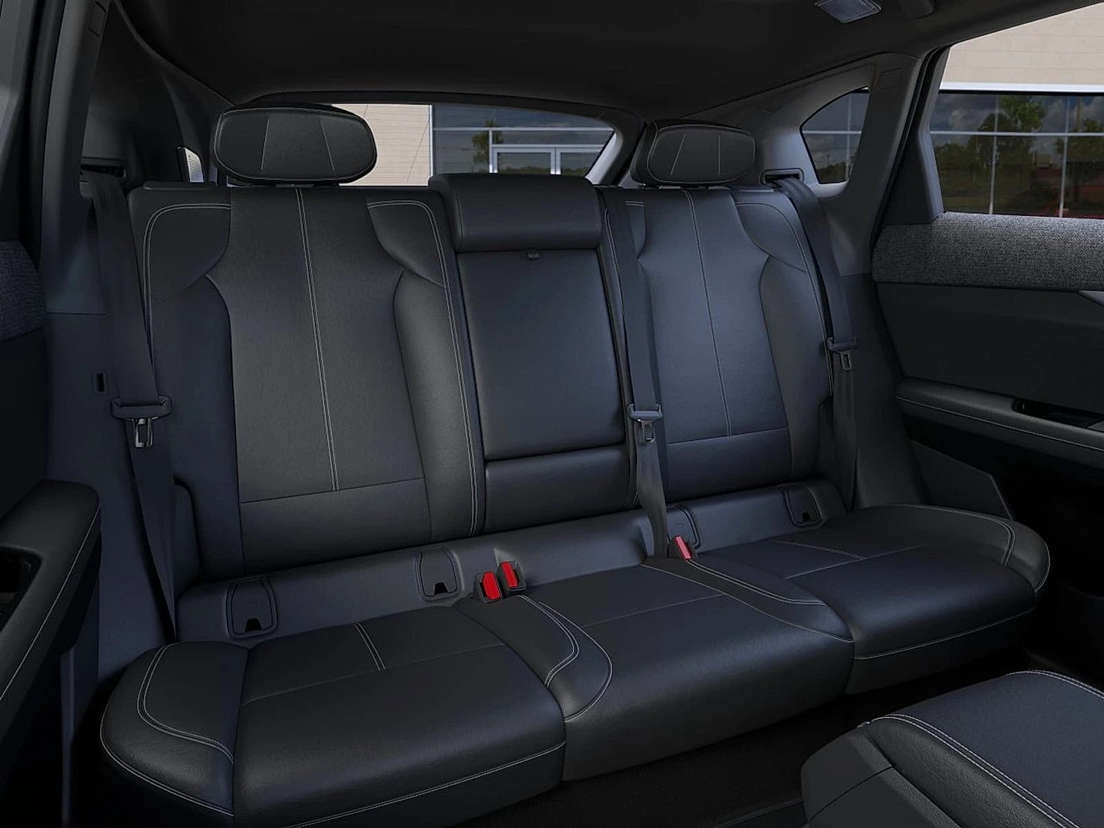 Cadillac OPTIQ Luxury 4dr 2027 — side view