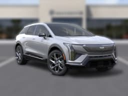 Cadillac OPTIQ Luxury 4dr 2027 — side view