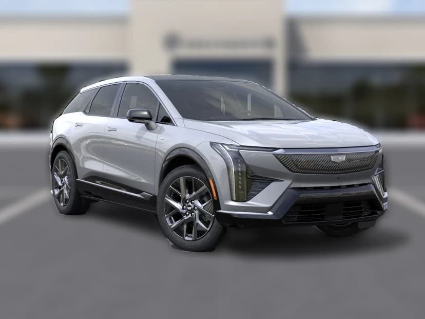 Cadillac OPTIQ Luxury 4dr 2027 — side view
