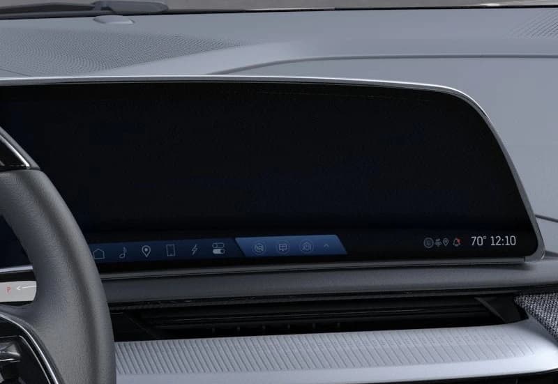 Cadillac OPTIQ Sport 4dr 2027 — side view