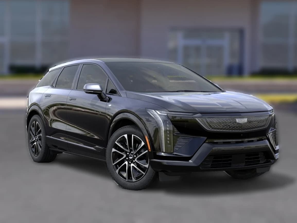 Cadillac OPTIQ Sport 4dr 2027 — side view