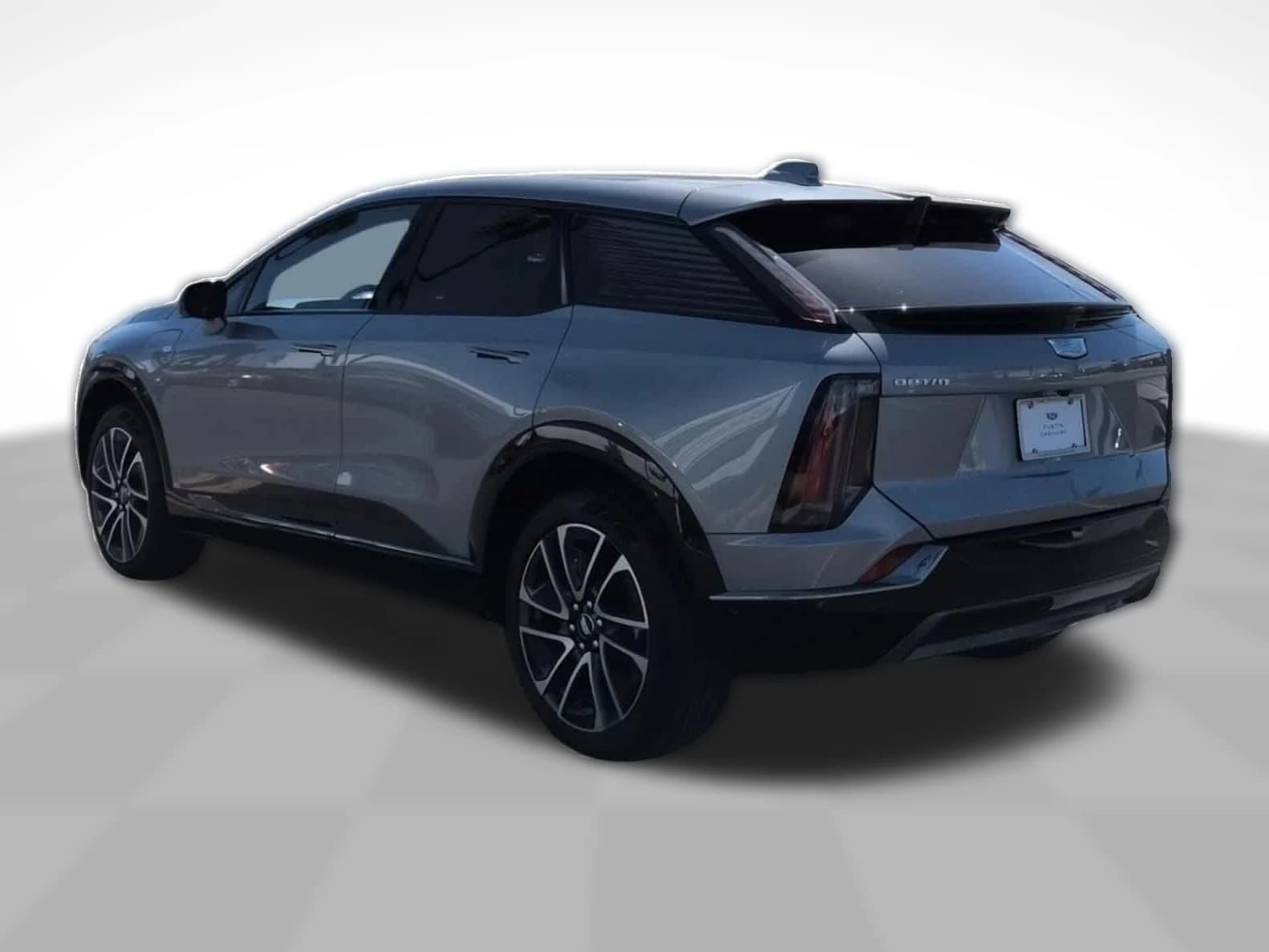 Cadillac OPTIQ Sport 4dr 2027 — side view