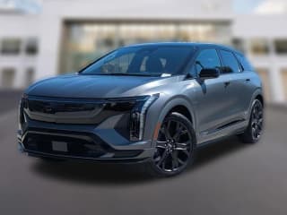 Cadillac OPTIQ OPTIQ-V 4dr