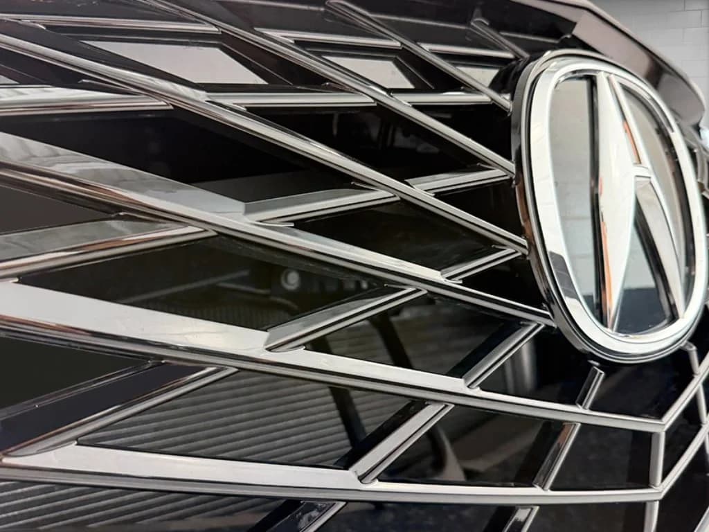 Acura ADX Base AWD 2026 — side view