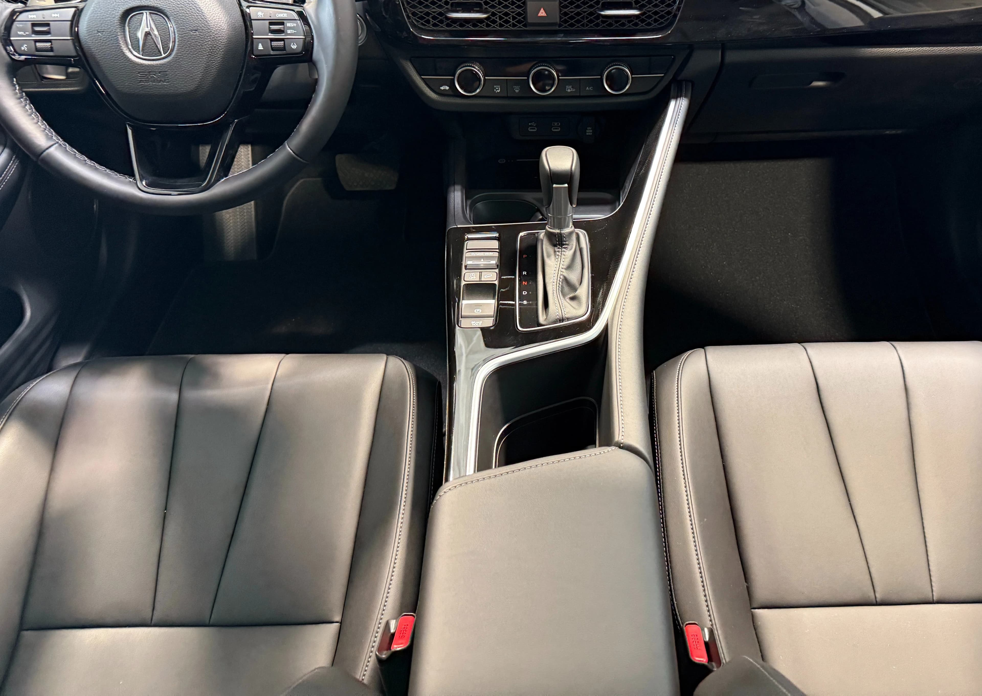 Acura ADX Base AWD 2026 — side view