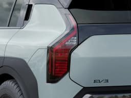 Kia EV3 Wind FWD 2027 — side view