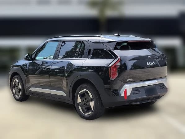 Kia EV3 Wind FWD 2027 — side view