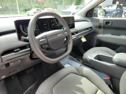 Kia EV3 Wind FWD 2027 — side view