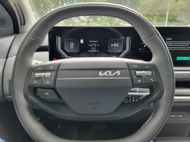 Kia EV3 Wind FWD 2027 — side view