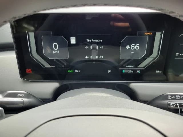 Kia EV3 Wind FWD 2027 — side view
