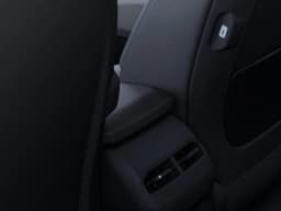 Kia EV3 Wind FWD 2027 — side view