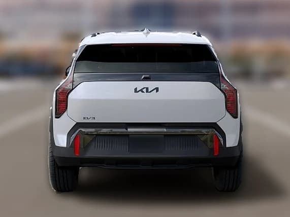 Kia EV3 Wind AWD 2027 — side view