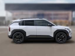 Kia EV3 Wind AWD 2027 — side view