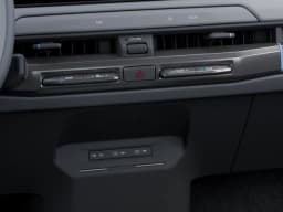 Kia EV3 Wind AWD 2027 — side view