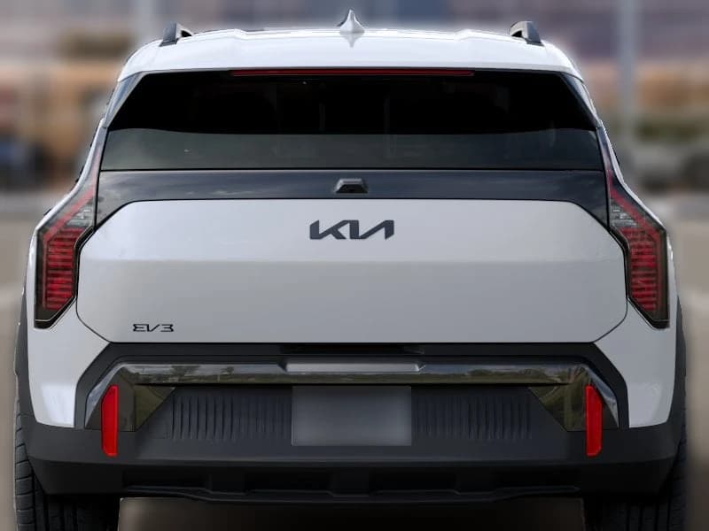 Kia EV3 Wind AWD 2027 — side view