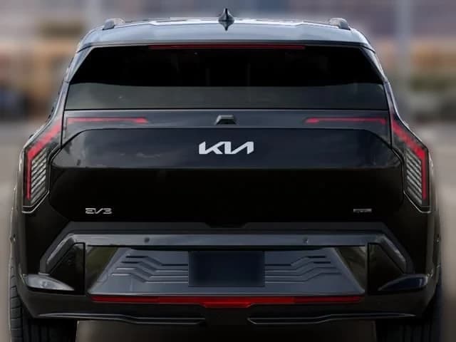 Kia EV3 GT-Line AWD 2027 — side view