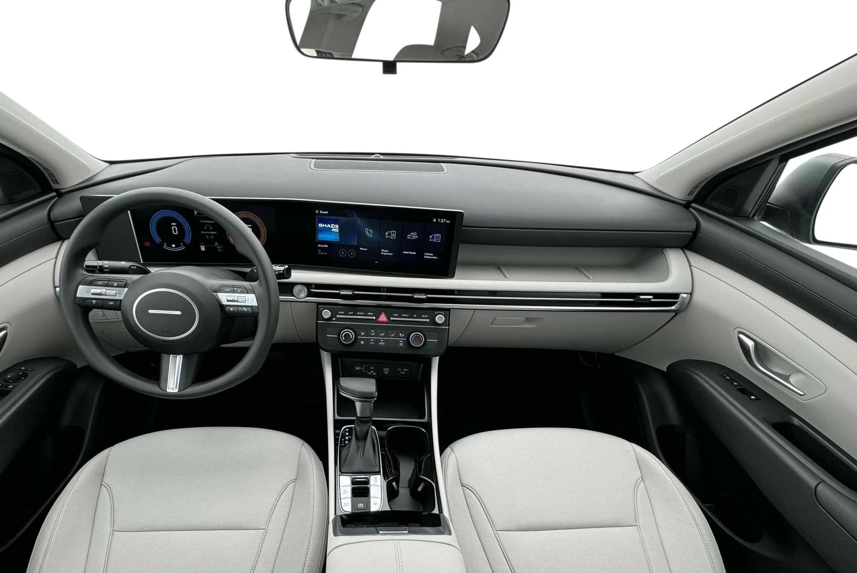 Hyundai Tucson SE FWD 2025 — side view