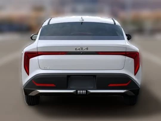 Kia K4 LXS Sedan 2026 — side view