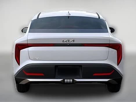 Kia K4 LXS Sedan 2026 — side view