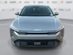 Kia K4 LXS Sedan 2026 — side view