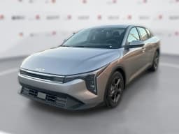 Kia K4 LXS Sedan 2026 — side view