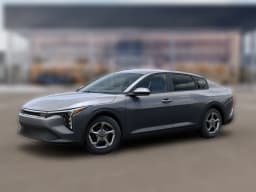 Kia K4 LXS Sedan 2026 — side view
