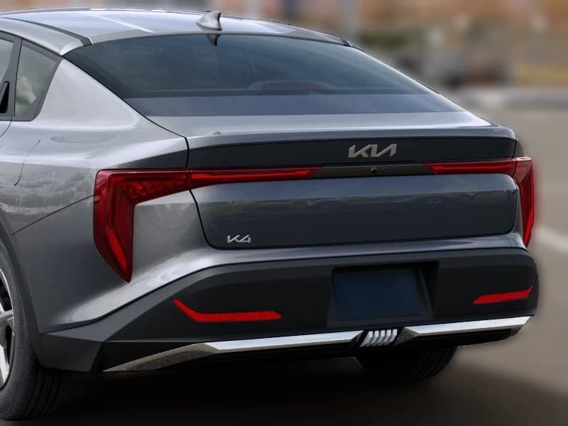 Kia K4 LXS Sedan 2026 — side view