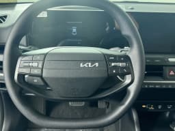 Kia K4 LXS Sedan 2026 — side view