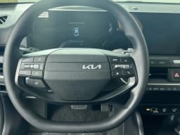 Kia K4 LXS Sedan 2026 — side view