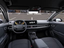 Kia K4 LXS Sedan 2026 — side view