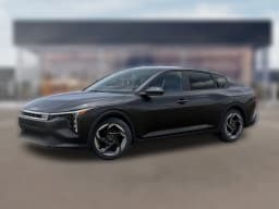 Kia K4 EX FWD 2025 — side view