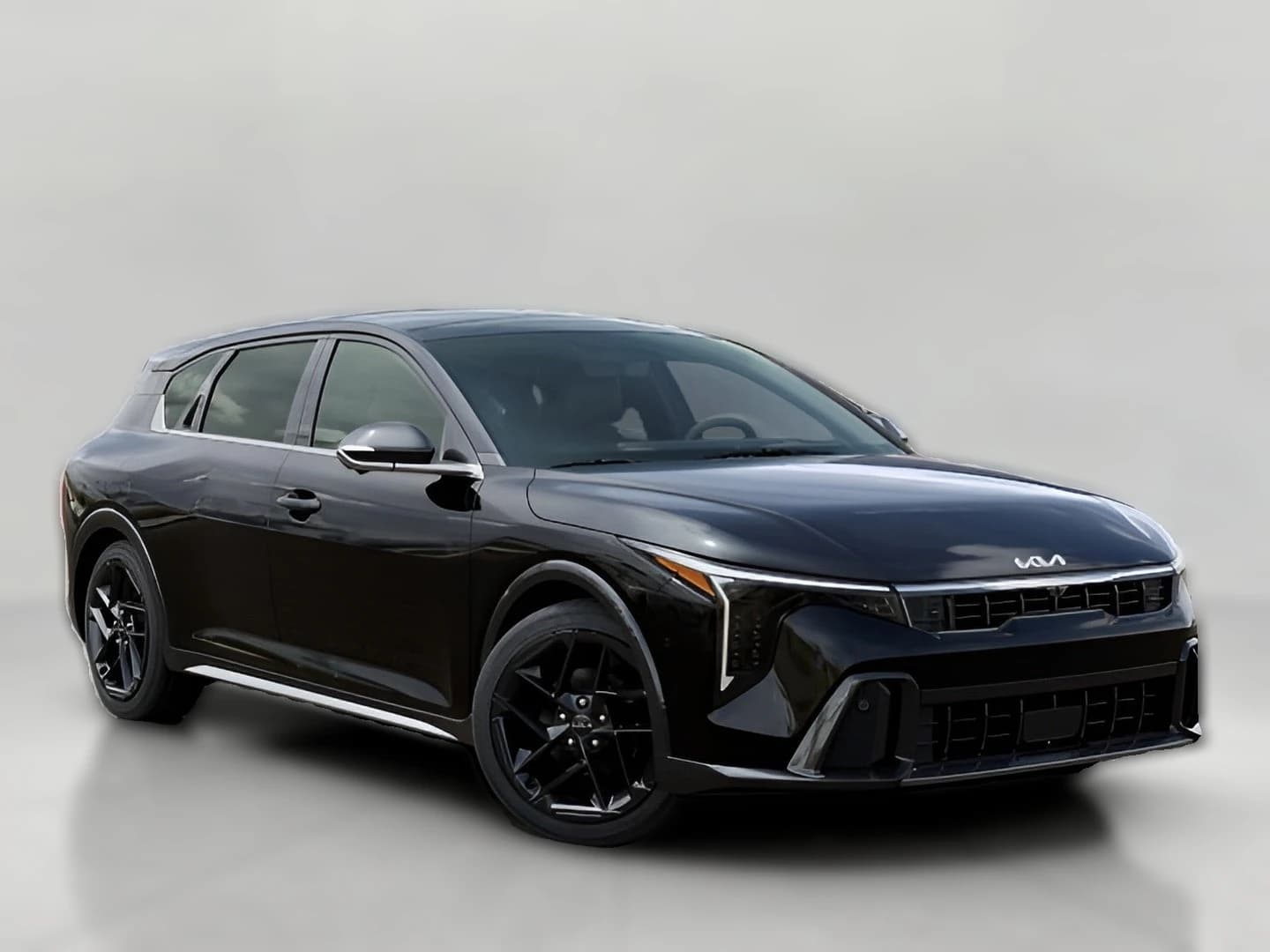 Kia K4 Hatchback GT-Line Turbo FWD 2026 — side view