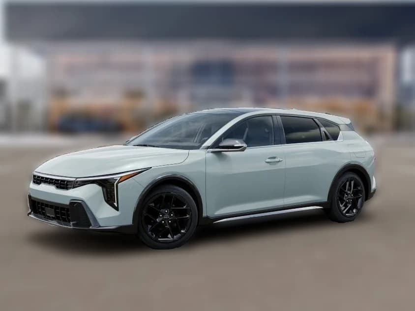 Kia K4 Hatchback GT-Line Turbo FWD 2026 — side view