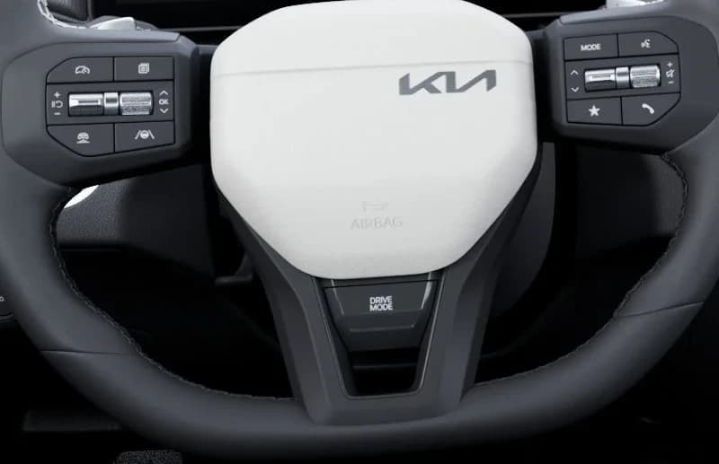 Kia K4 Hatchback GT-Line Turbo FWD 2026 — side view