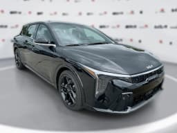 Kia K4 Hatchback GT-Line Turbo FWD 2026 — side view