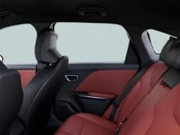 Kia K4 Hatchback GT-Line FWD 2026 — side view