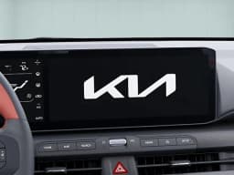 Kia K4 Hatchback GT-Line FWD 2026 — side view