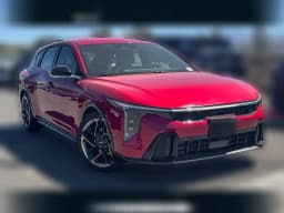 Kia K4 Hatchback GT-Line FWD 2026 — side view