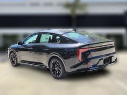 Kia K4 GT-Line Turbo Sedan 2026 — side view
